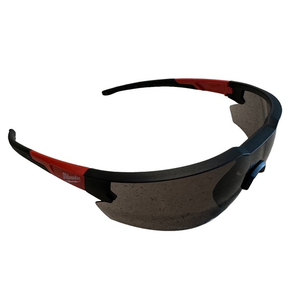 Milwaukee Tool 48-73-2016 Safety Glasses - Tinted Anti-Scratch Lenses